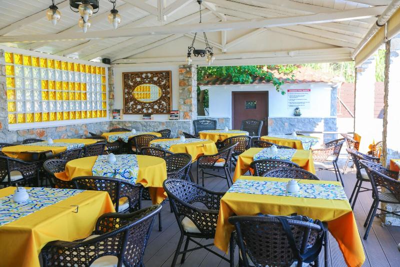Skiathos Island Suites - Restoran