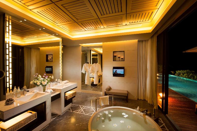 Conrad Koh Samui Resid (correct code 147724) - Oda