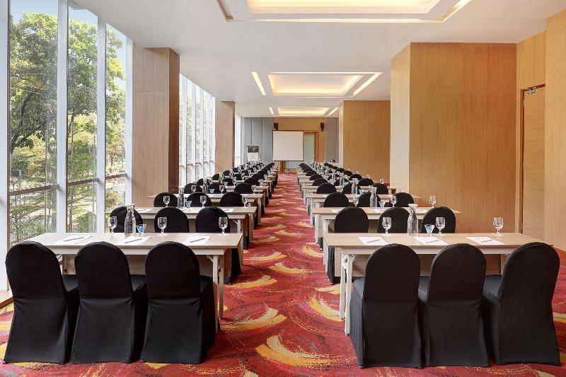 Mercure Nexa Hotel Supratman - Toplantı
