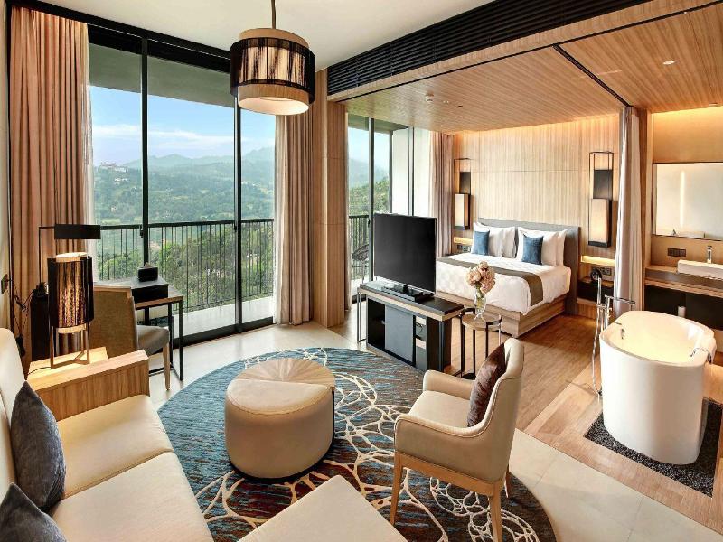 Royal Tulip Gunung Geulis Resort & Golf - Oda