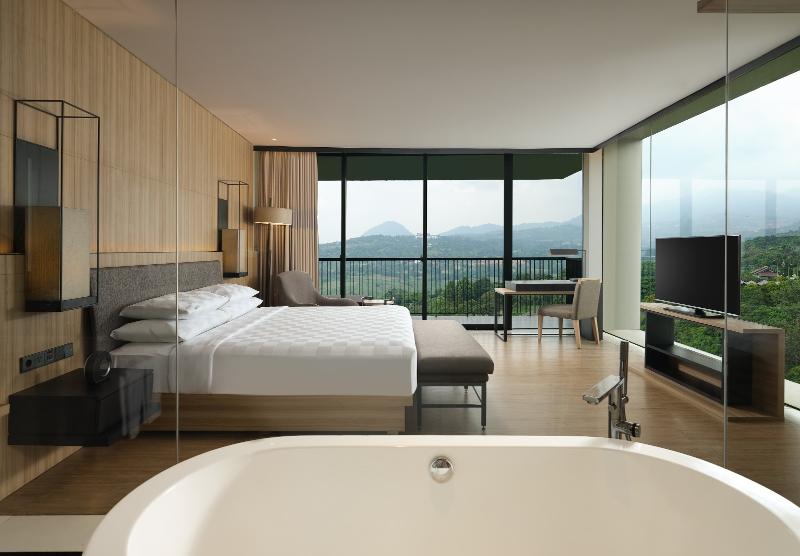 Royal Tulip Gunung Geulis Resort & Golf - Oda