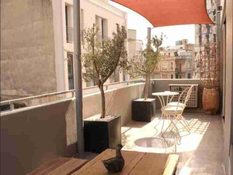 iFeel Athens - Oda