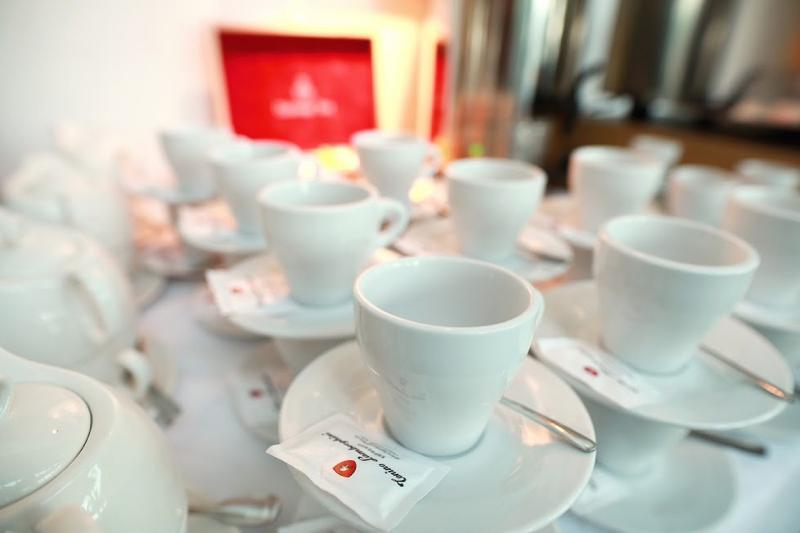 Dancing House Hotel - Restoran