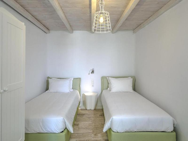 Senses Luxury Villas & Suites - Oda