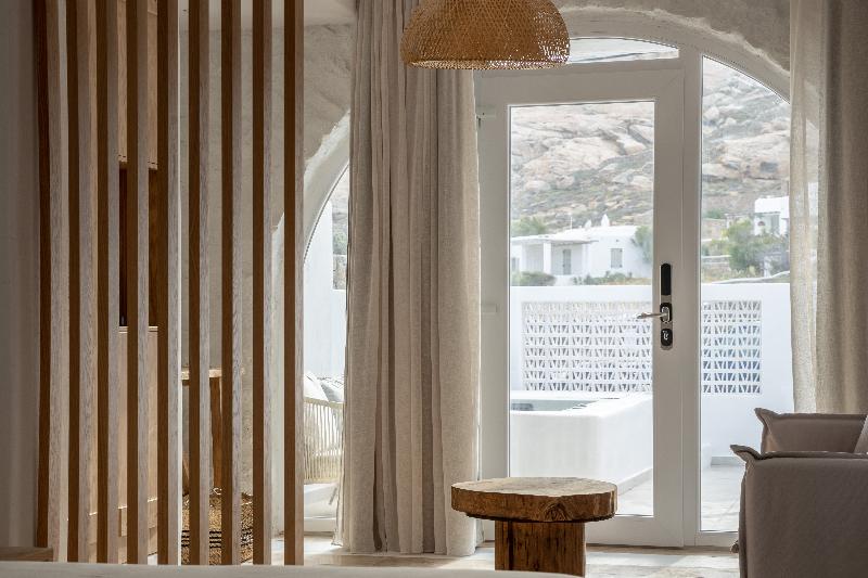 Senses Luxury Villas & Suites - Oda