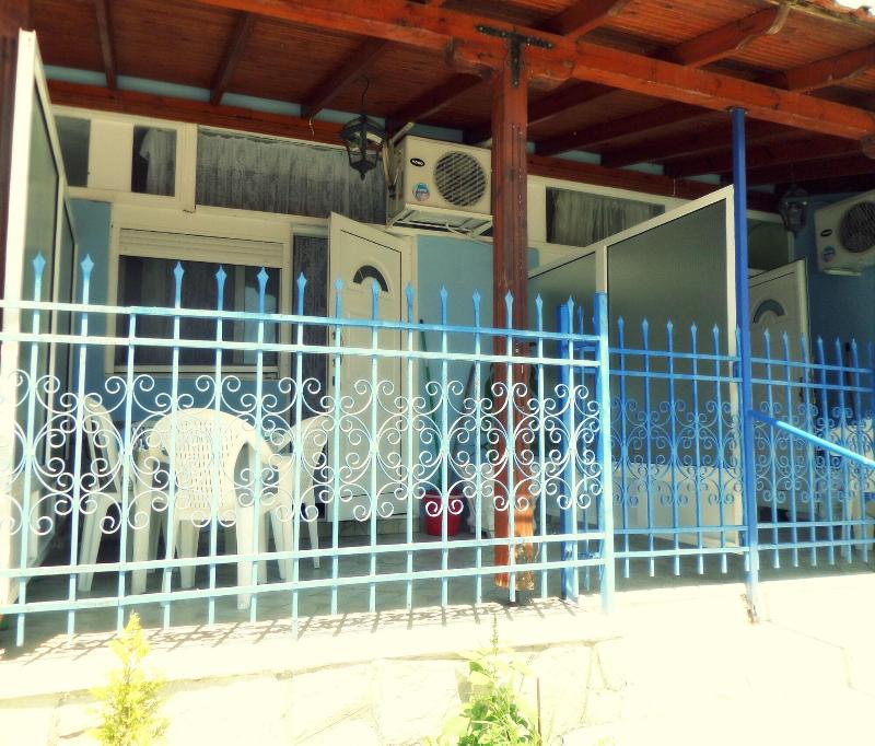 Artemis Studios & Apartments - Oda