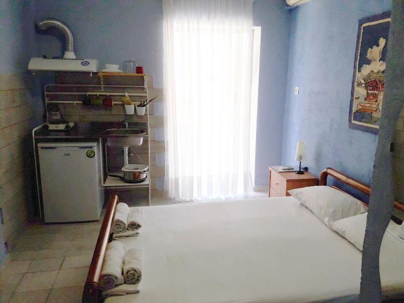 Artemis Studios & Apartments - Oda