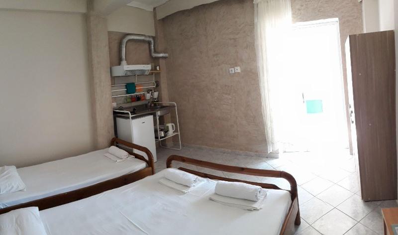 Artemis Studios & Apartments - Oda