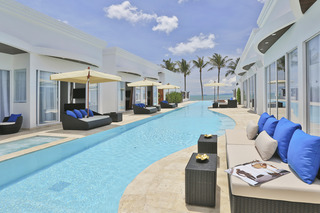 The Privilege Hotel Ezra Beach Club fotoÄŸrafÄ±