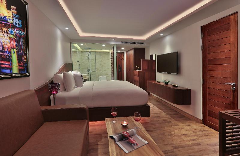 The Privilege Hotel Ezra Beach Club - Oda
