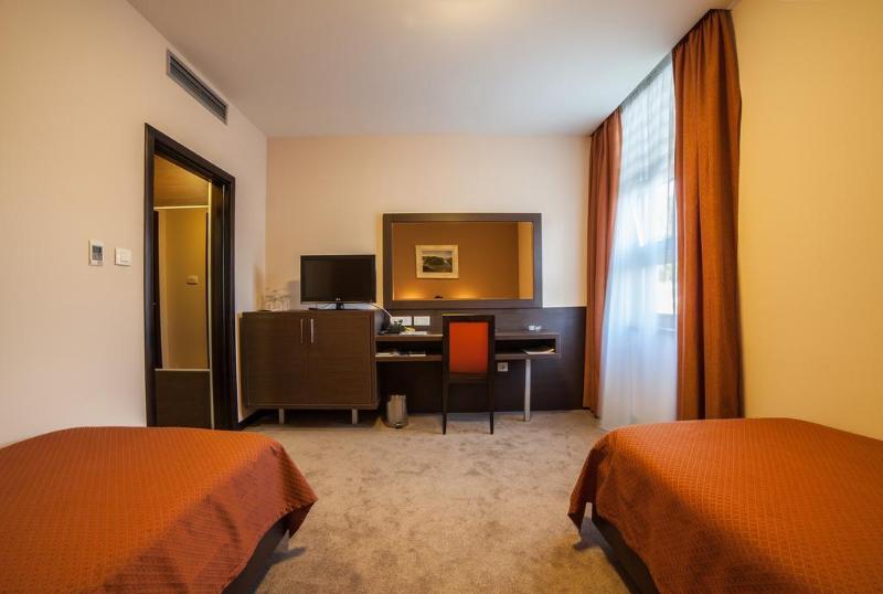 Hotel Terminus - Genel