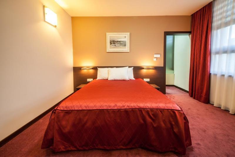 Hotel Terminus - Genel