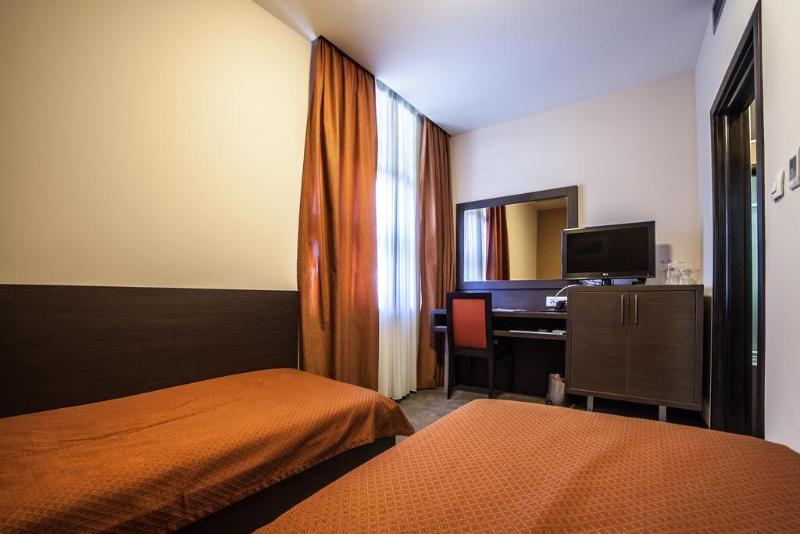 Hotel Terminus - Genel