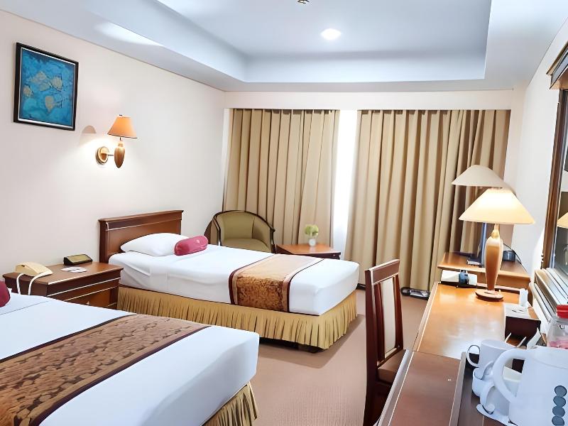 Abadi Hotel & Convention Center - Oda