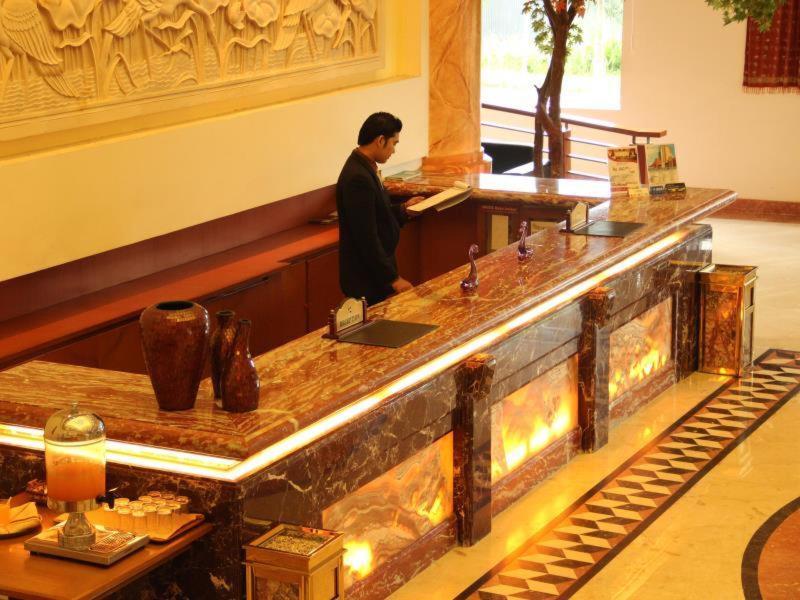 Abadi Suite Hotel and Tower - Lobi