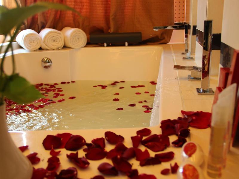 Abadi Suite Hotel and Tower - Genel