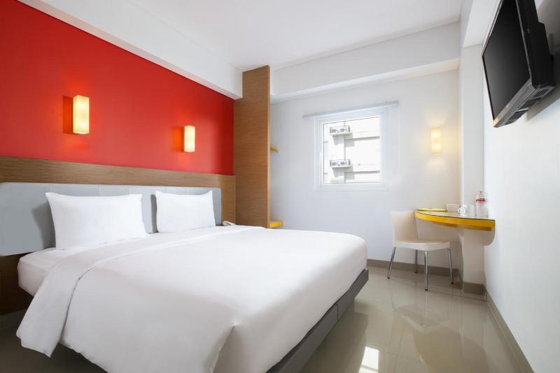 Amaris Hotel Hertasning Makassar - Oda