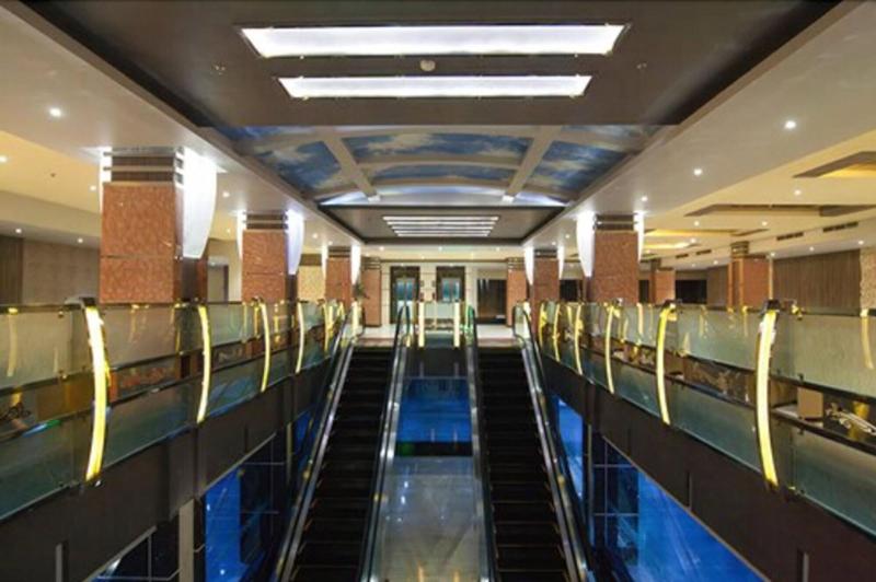 Aria Barito - Lobi