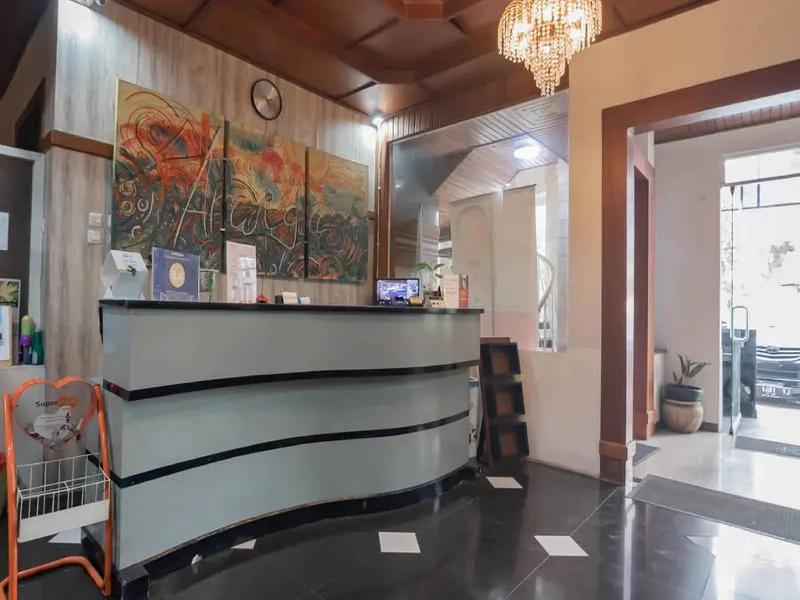 Arwiga Hotel - Lobi