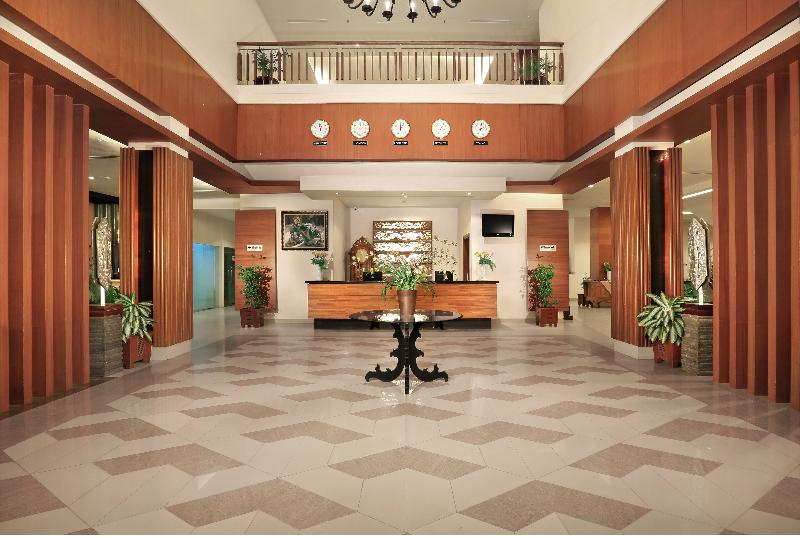 Aston Tanjung City Hotel - Lobi