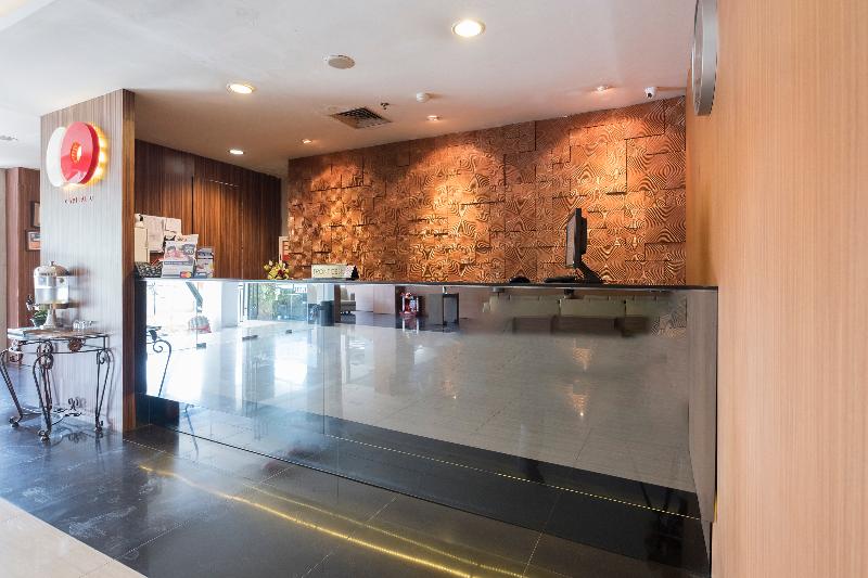 Aswin Hotel & Spa Makassar - Lobi