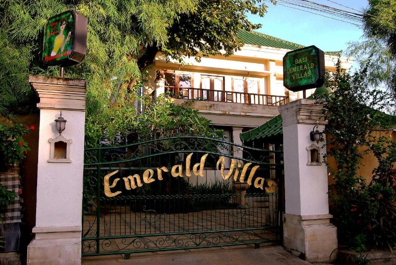 Bali Emerald Villas - Lobi