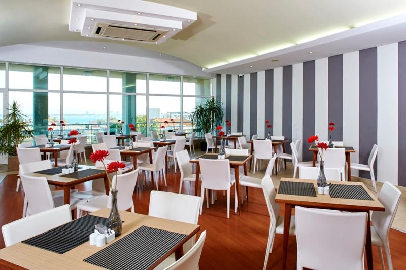 Luna Esperança Centro - Restoran
