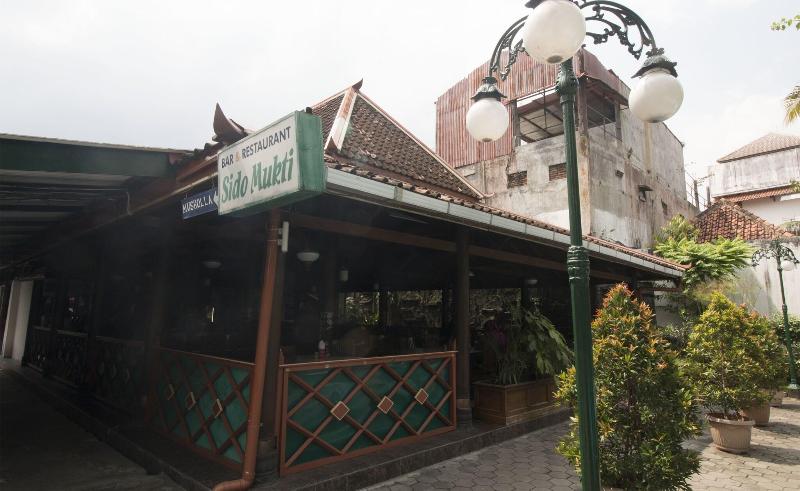 Batik Yogyakarta - Restoran