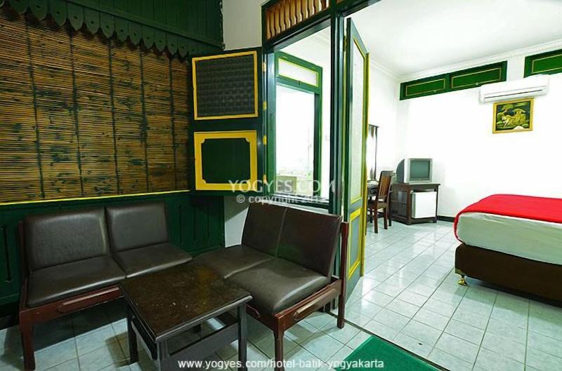 Batik Yogyakarta - Teras