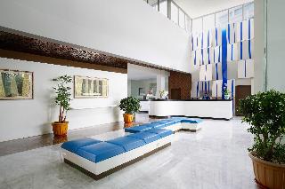 Batiqa Hotel & Apartments Karawang fotoÄŸrafÄ±