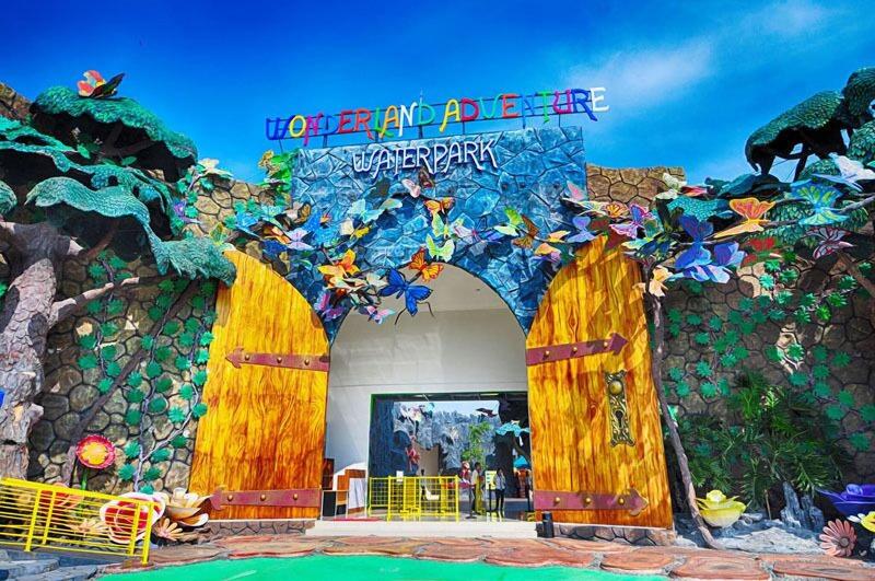Batiqa Hotel & Apartments Karawang - Genel