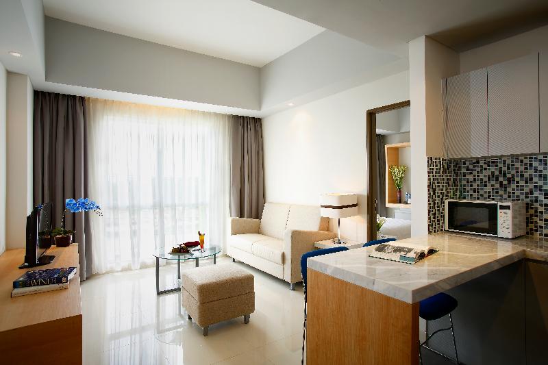 Batiqa Hotel & Apartments Karawang - Genel