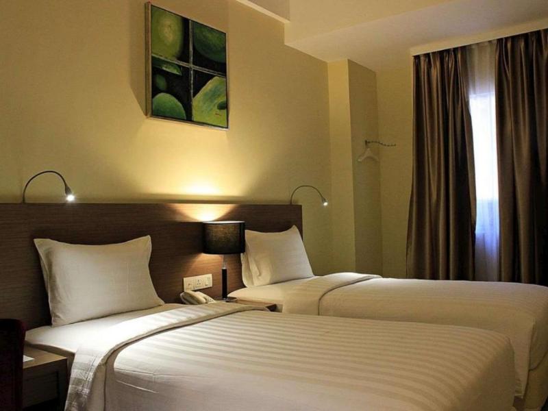 Biz Hotel Batam - Oda