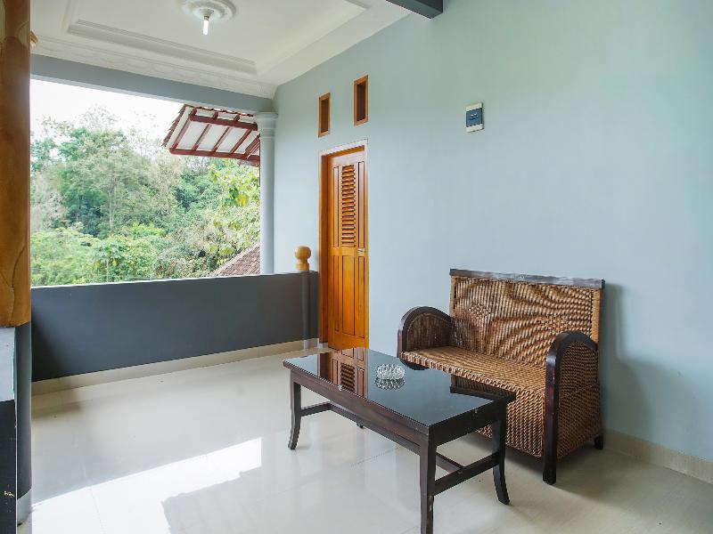 OYO 89999 Hotel Bumi Kedaton Resort - Lobi
