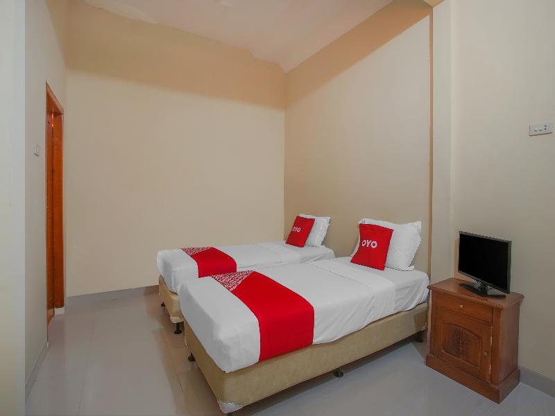 OYO 89999 Hotel Bumi Kedaton Resort - Oda