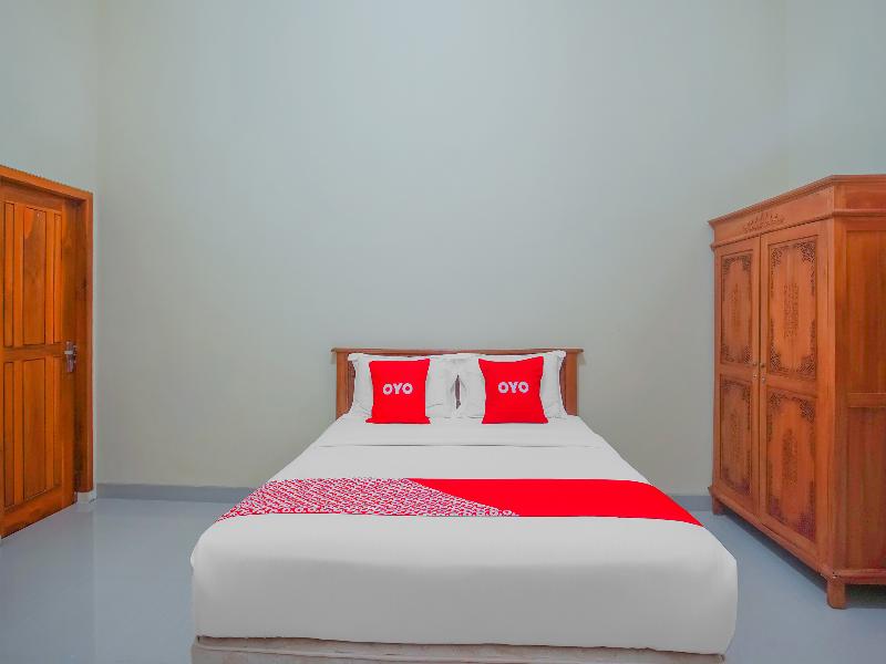 OYO 89999 Hotel Bumi Kedaton Resort - Oda