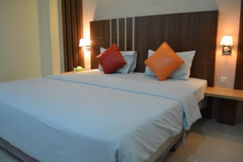 City Hotel Tasikmalaya - Genel