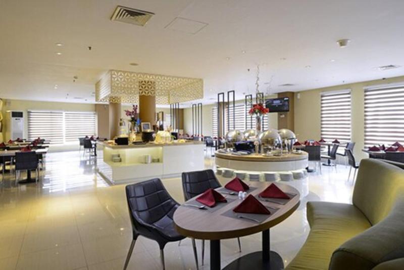 Crown Prince Surabaya - Restoran