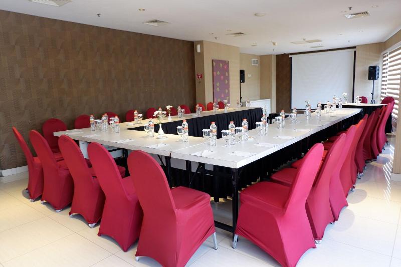Crown Prince Surabaya - Restoran