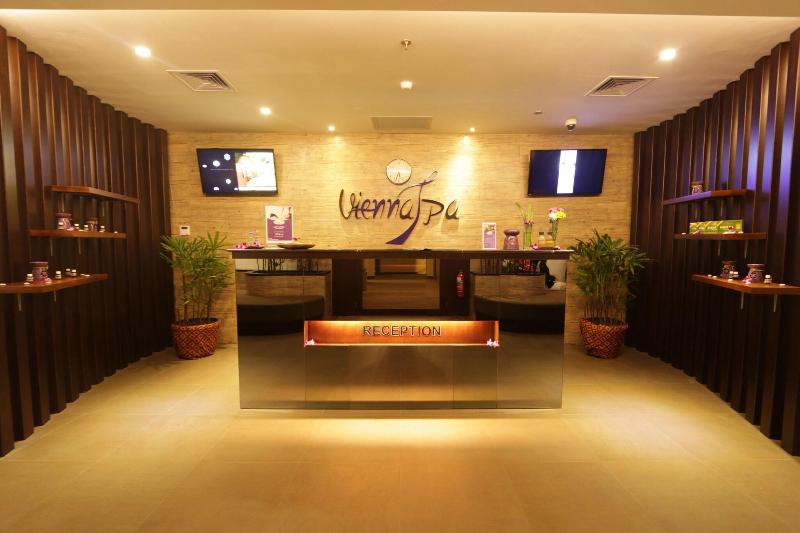 FOX HOTEL NAGOYA BATAM - Aktivite