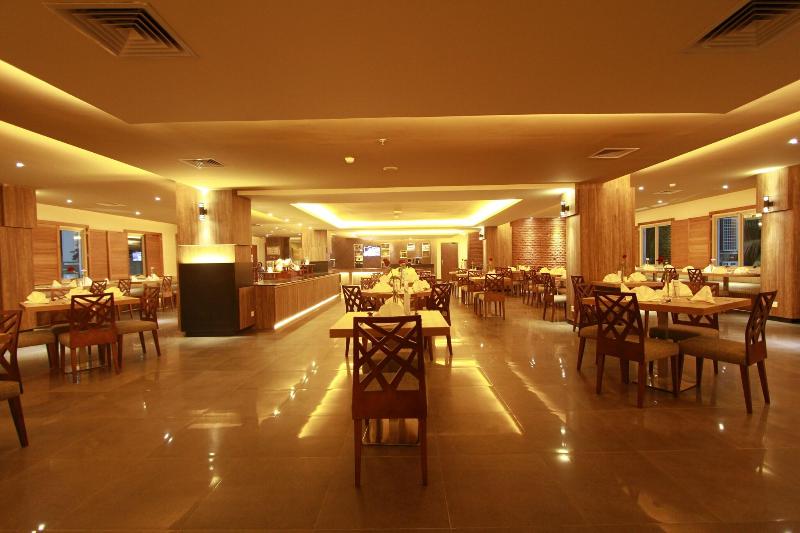 FOX HOTEL NAGOYA BATAM - Restoran