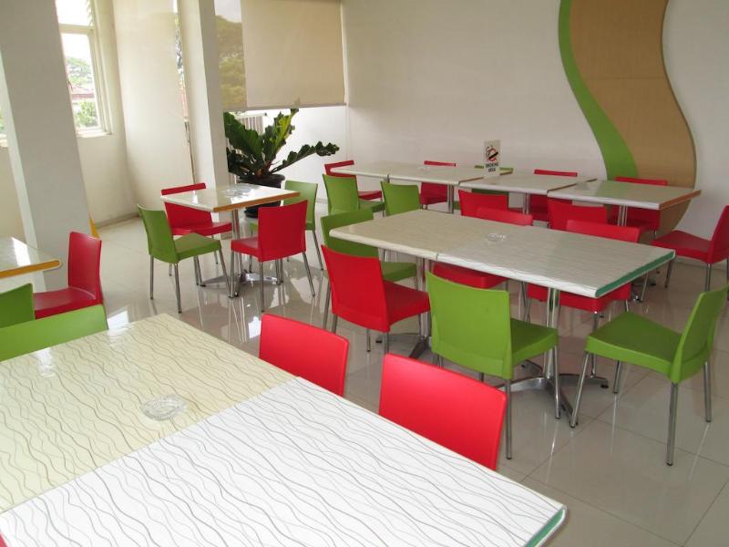 Dewarna Hotel Sutoyo - Genel