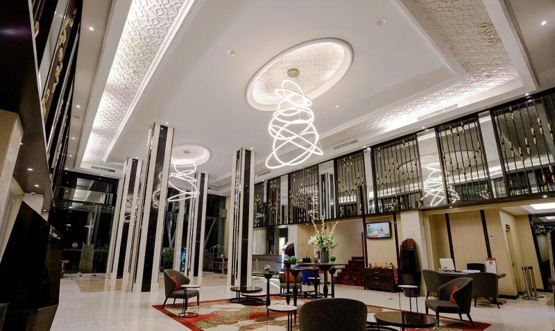 Emersia Hotel & Resort - Lobi