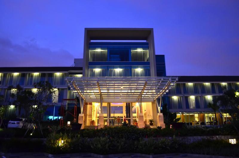 Emersia Hotel & Resort - Genel