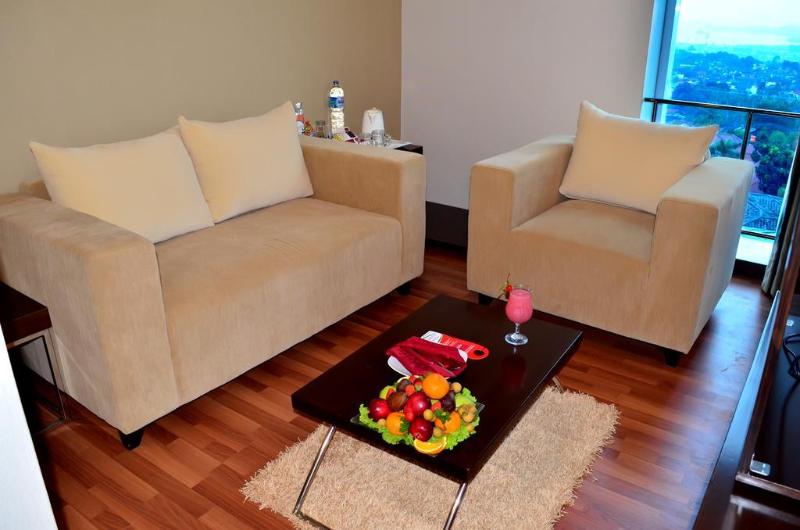 Emersia Hotel & Resort - Genel