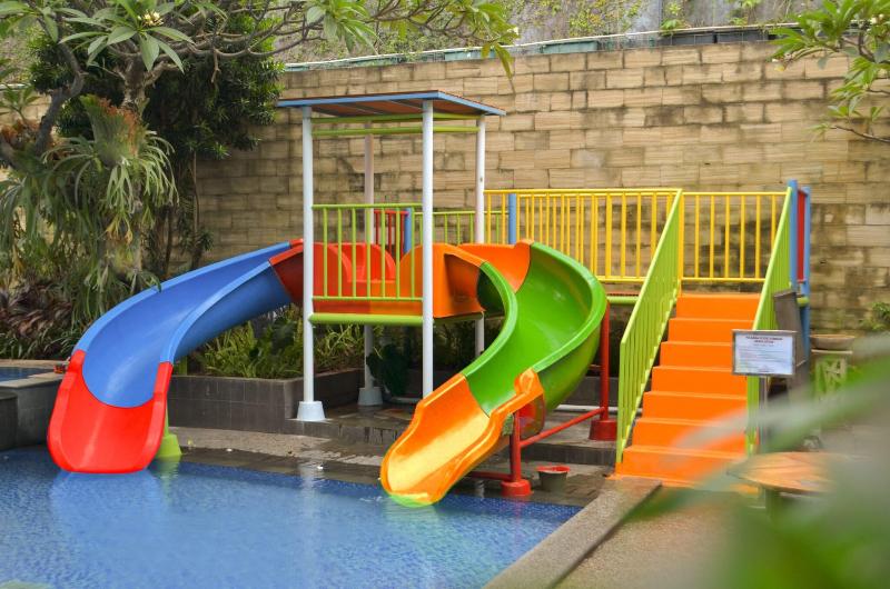 Emersia Hotel & Resort - Havuz