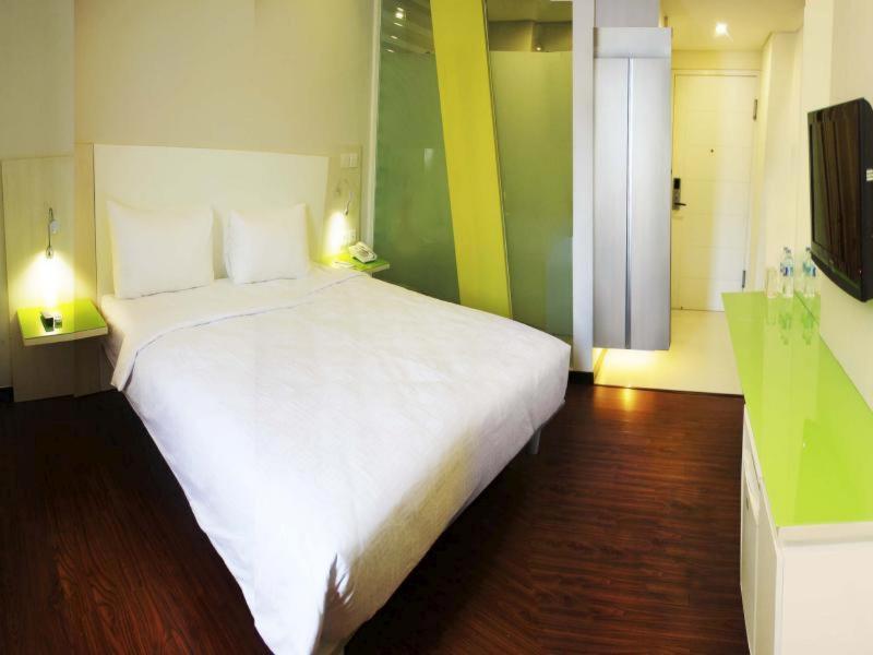 Everbright Ambon - Oda