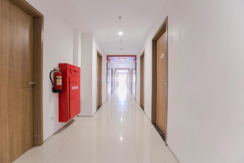 Evora Hotel Surabaya - Genel