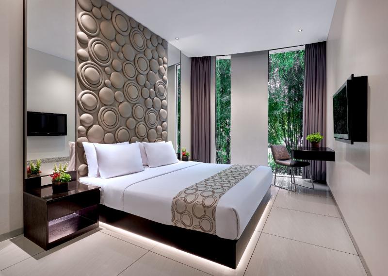 FM7 Resort Hotel Tangerang - Oda