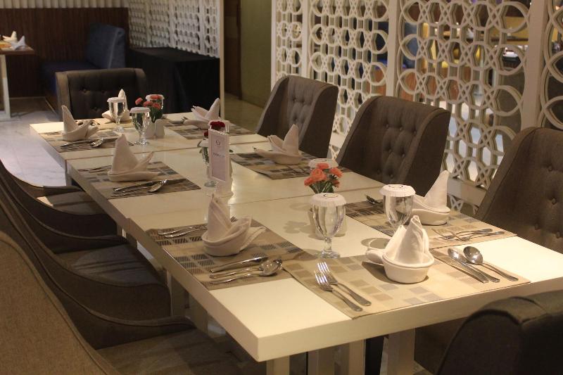 G'Sign Hotel Banjarmasin - Restoran